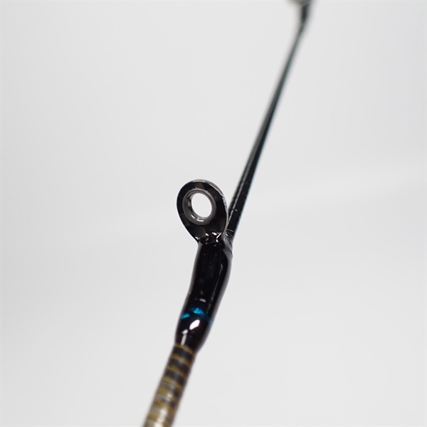 １８エメラルダスストイストＡＧＳ７６ＭＭＨ－ＳＭＴ